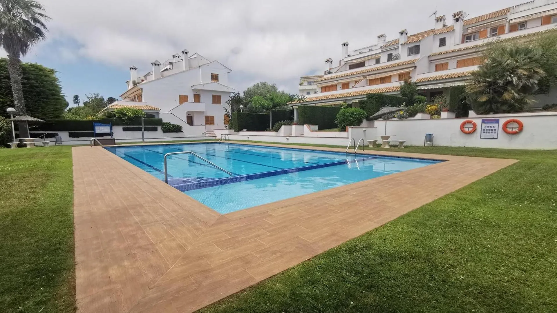 Fantastico Apartamento En S'Agaro Con Terraza, Piscina Y Tenis, A 200M De La Playa - Es-209-41 Apartment